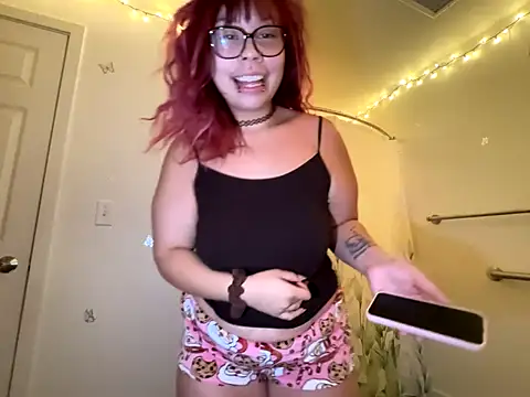 moan4mona online show from 12.14.25