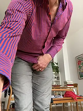 SexyLeon8 online show from 02.26.25