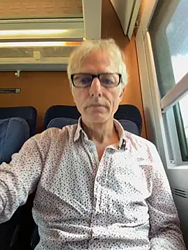 SexyLeon8 online show from 09.23.25