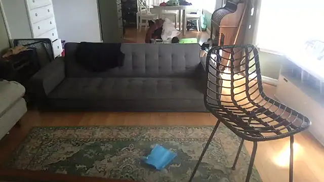 Snapshot of beastontop10 chatting on 11.05.25 beastontop10 online show from 11.05.25