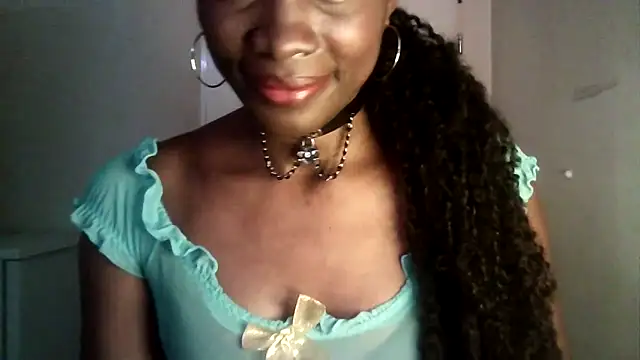 Snapshot of Chatdoll2 chatting on 10.23.25 Chatdoll2 online show from 10.23.25