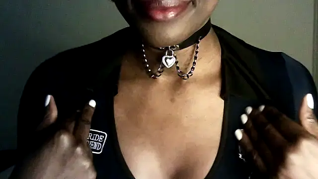 Snapshot of Chatdoll2 chatting on 02.25.26 Chatdoll2 online show from 02.25.26