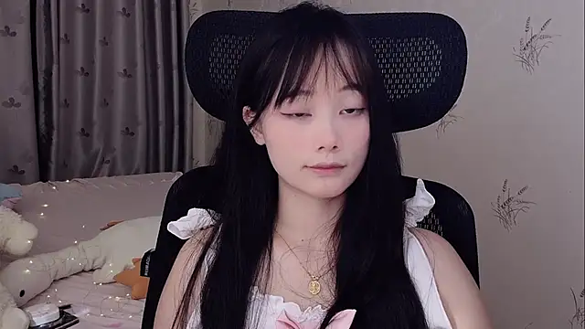 Snapshot of puppy-999 chatting on 06.03.26 puppy-999 online show from 06.03.26