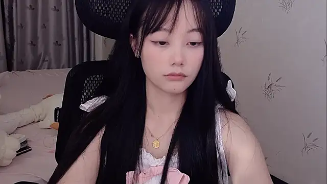 Snapshot of puppy-999 chatting on 06.03.26 puppy-999 online show from 06.03.26