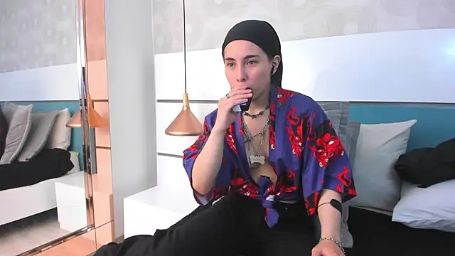 Ashkoreh online show from 02.21.26