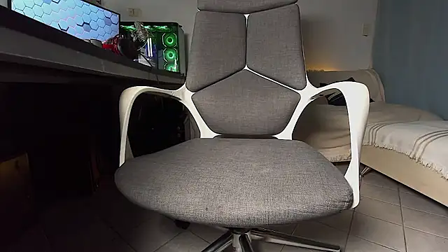 Snapshot of DiositoHerus chatting on 02.13.26 DiositoHerus online show from 02.13.26