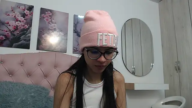 pinky f00x online show from 12.19.25