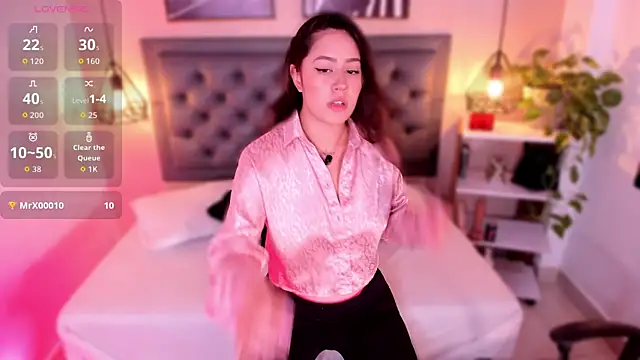 aisha duque online show from 09.30.25