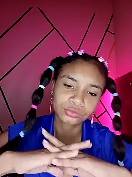 Snapshot of liz7skinny chatting on 09.26.25 liz7skinny online show from 09.26.25