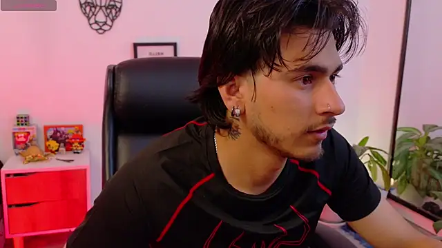 Elian savoy online show from 02.20.26