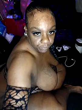 Snapshot of Thickkemzz41 chatting on 02.25.26 Thickkemzz41 online show from 02.25.26