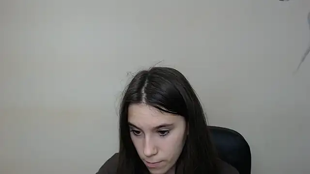 Snapshot of RosaRay_ chatting on 09.25.25 RosaRay online show from 09.25.25