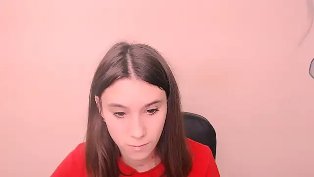 Snapshot of RosaRay_ chatting on 11.13.25 RosaRay online show from 11.13.25