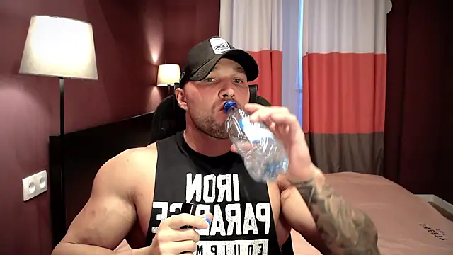 RikAdlerr online show from 10.26.25