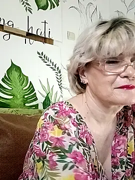 Catty Lady online show from 05.21.26