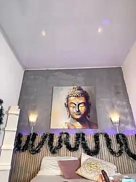 Saracooper   online show from 11.29.25