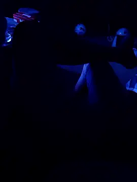 32UwielbiamCipki32 online show from 01.11.26