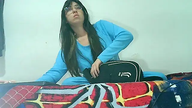 Snapshot of lareinalareinadelanal chatting on 11.22.25 lareinalareinadelanal online show from 11.22.25