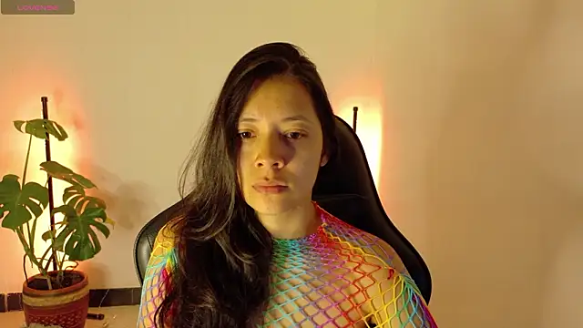 Sarasavage online show from 02.04.26