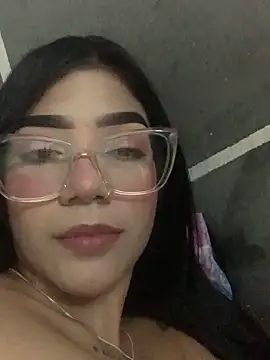 ElaRose 12 online show from 11.25.25