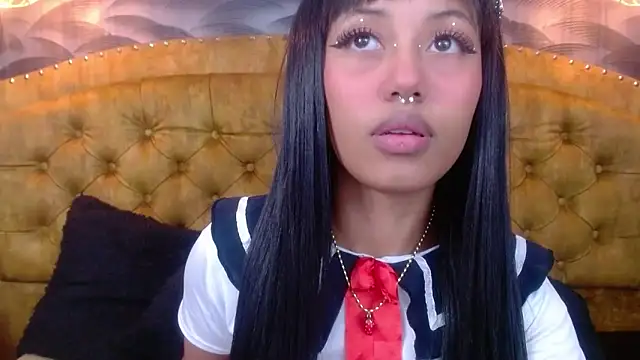 SachaBratz online show from 02.20.26