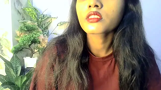 Snapshot of ANNU_ chatting on 04.13.26 ANNU online show from 04.13.26