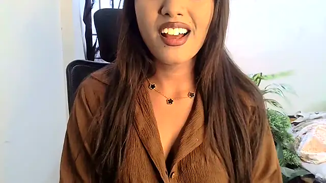 Snapshot of ANNU_ chatting on 05.20.26 ANNU online show from 05.20.26