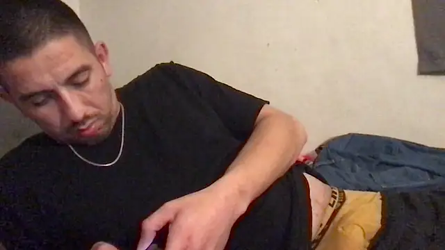 Snapshot of himNIGuys chatting on 11.21.25 himNIGuys online show from 11.21.25