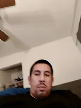 Snapshot of himNIGuys chatting on 02.03.26 himNIGuys online show from 02.03.26