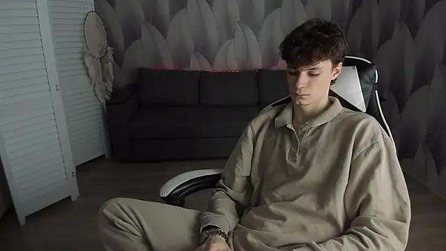 Edvard Blare online show from 11.08.25