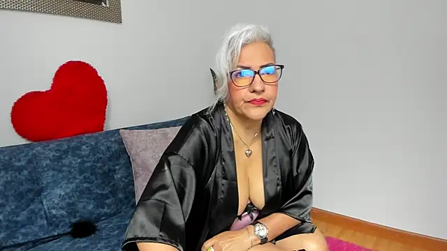 Snapshot of marilyn70 chatting on 02.05.26 marilyn70 online show from 02.05.26