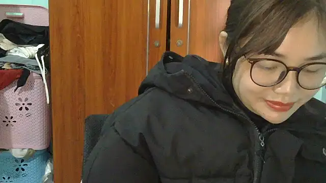 Uhem112 online show from 11.27.25