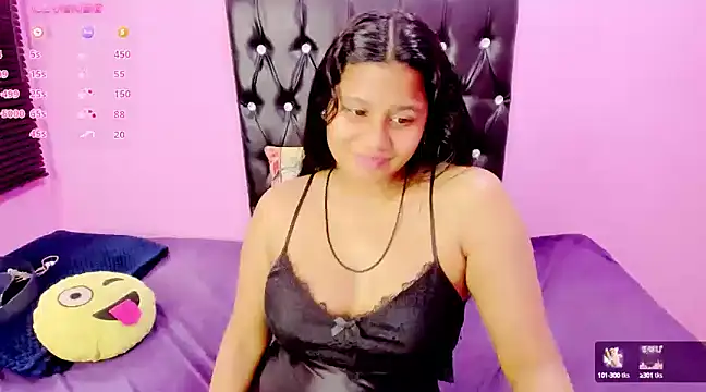 Snapshot of INDIANFLAME chatting on 01.09.25 INDIANFLAME online show from 01.09.25