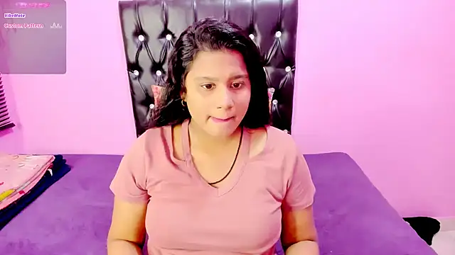 Snapshot of INDIANFLAME chatting on 03.18.25 INDIANFLAME online show from 03.18.25