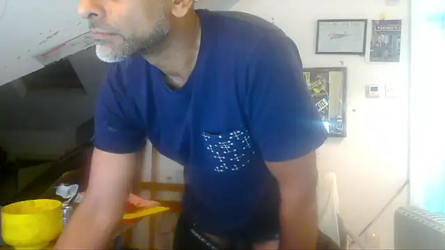 mista sista fista online show from 04.15.26