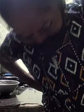 papukurty online show from 11.13.25