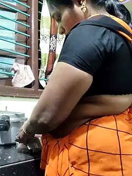 papukurty online show from 04.04.26