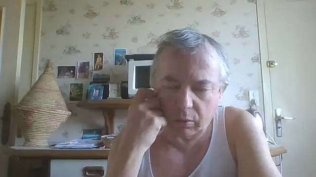 Snapshot of gegevincent chatting on 03.27.26 gegevincent online show from 03.27.26