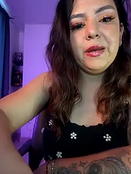 Snapshot of Abbyjoness21 chatting on 09.27.25 Abbyjoness21 online show from 09.27.25