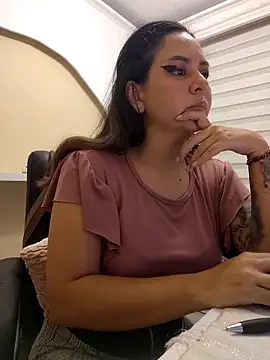 Snapshot of Abbyjoness21 chatting on 10.27.25 Abbyjoness21 online show from 10.27.25