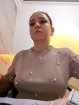 Snapshot of Abbyjoness21 chatting on 10.30.25 Abbyjoness21 online show from 10.30.25