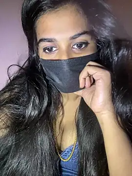 umairahaasan 1 online show from 03.07.26