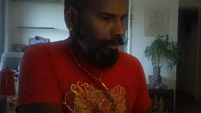 Snapshot of frenchblackc31 chatting on 11.01.25 frenchblackc31 online show from 11.01.25