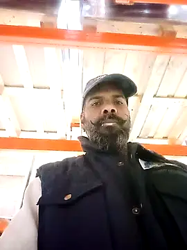 Snapshot of frenchblackc31 chatting on 11.13.25 frenchblackc31 online show from 11.13.25