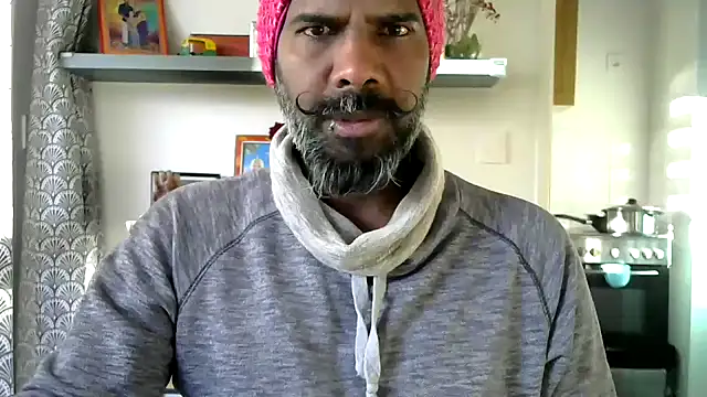 Snapshot of frenchblackc31 chatting on 01.06.26 frenchblackc31 online show from 01.06.26