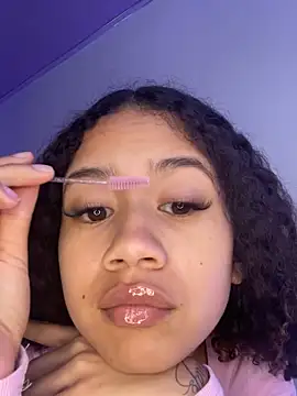 jadee8 online show from 09.18.25