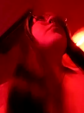 Snapshot of Dulcedeanis chatting on 10.03.25 Dulcedeanis online show from 10.03.25