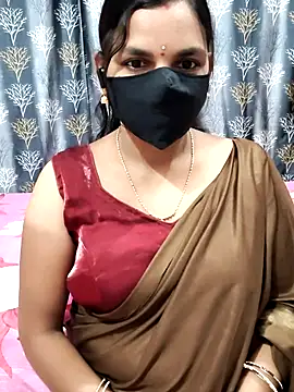 Snapshot of Lalitha-1995 chatting on 07.05.26 Lalitha-1995 online show from 07.05.26