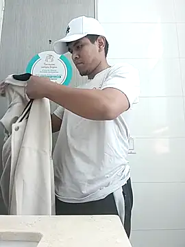 Oscariin96 online show from 02.13.26