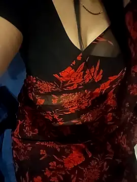 Snapshot of Anuforyou19 chatting on 10.30.25 Anuforyou19 online show from 10.30.25